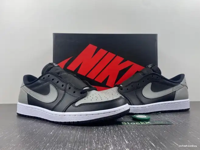 Shadow 705329-003 Jordan Retro Low 1 0630